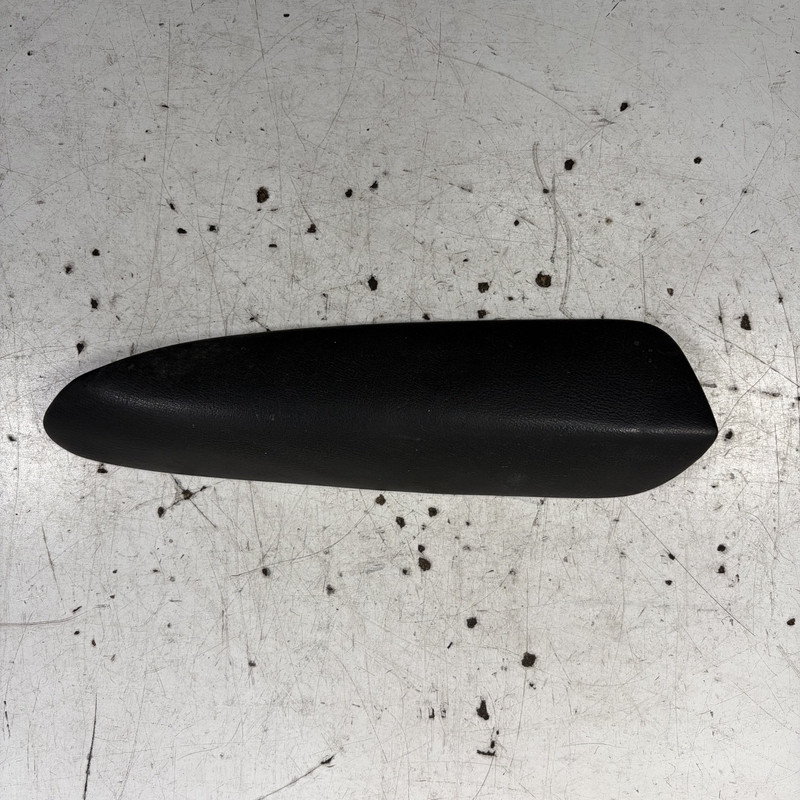 97-01 Honda Prelude Left Door Armrest Black 83592-S30-010ZA OEM
