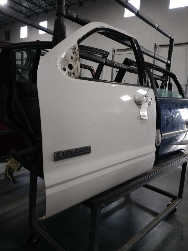 Used Left Door Mirror fits: 2007 Ford Explorer Power folding black textured cove