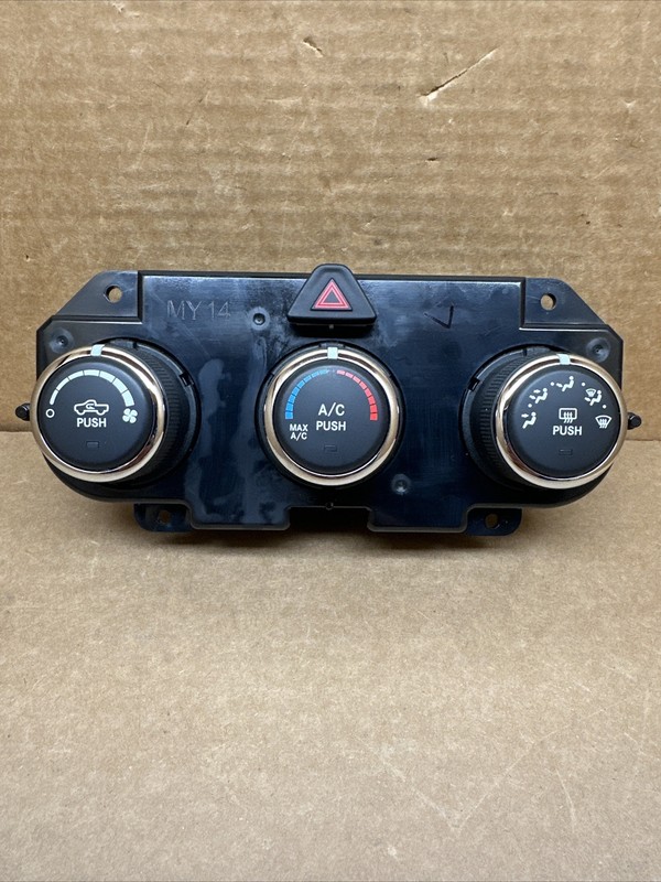 2014-2018 Dodge RAM 1500 3500 AC Temperature Climate Control OEM P68186217AC