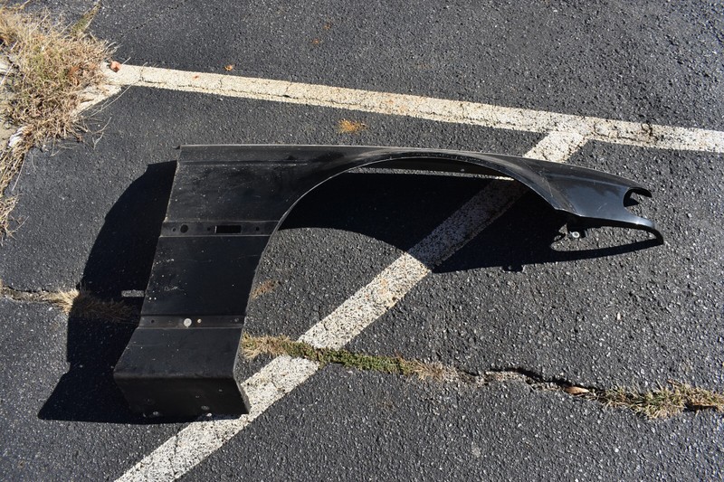 FENDER RIGHT SIDE FACTORY OEM