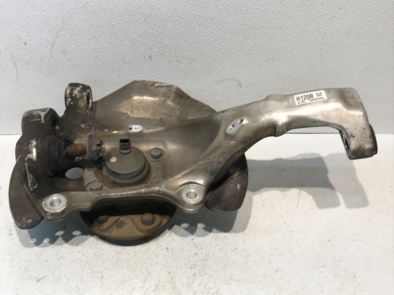 07-17 Lexus AWD LS460 LS600h Front Right Passenger Spindle Knuckle Hub OEM