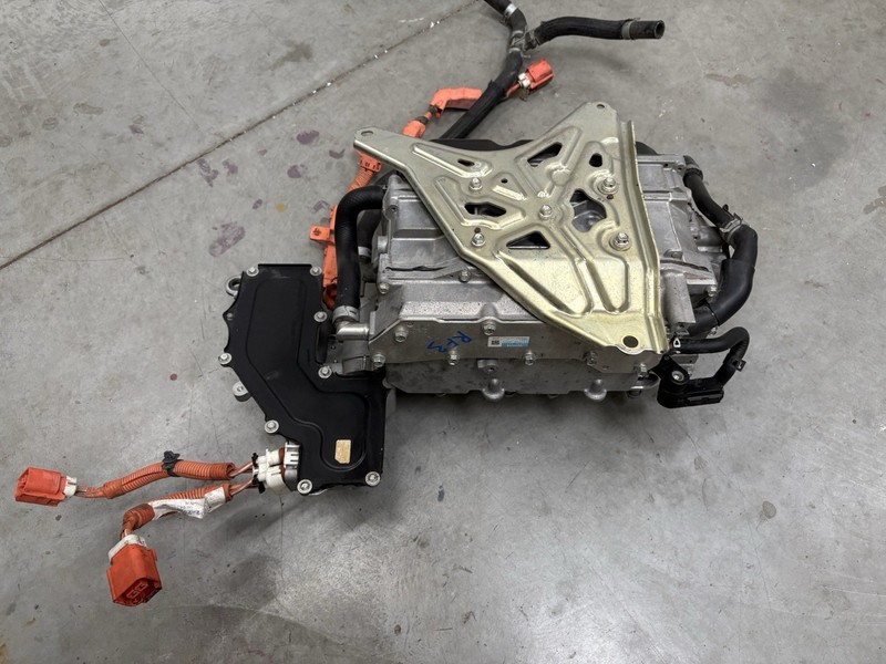 TOYOTA MIRAI Inverter with Converter Assembly G9200-62010 OEM