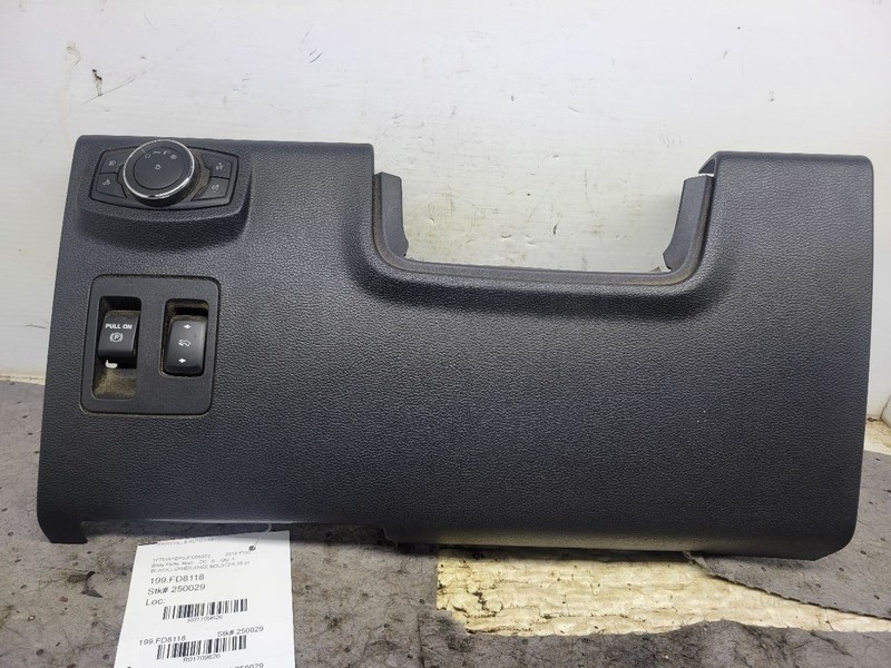 2018-2021 F150 Lower Knee Dash Bolster 1709626