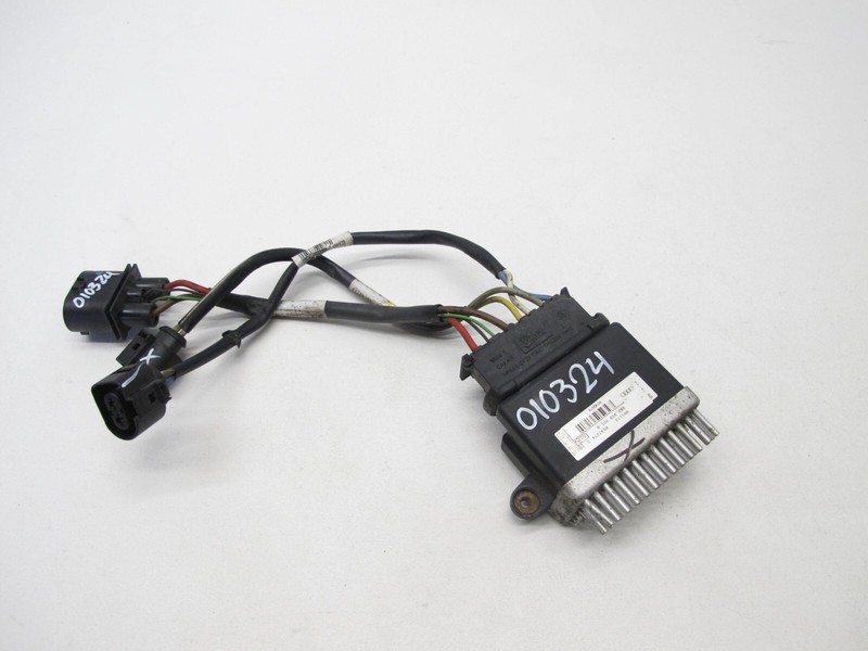 08-18 AUDI C7 A6 A3 A5 A4 2.0L RADIATOR COOLING FAN CONTROL MODULE OEM 010324