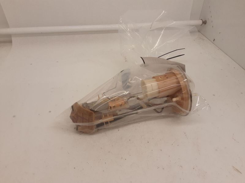 Fuel Pump Assembly Thru 12/02/07 Fits 06-08 FORD F150 PICKUP 2687413
