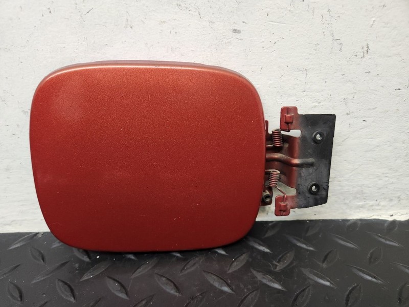 02-07 Saturn VUE Fuel Gas Filler Door Orange Red OEM 15148442