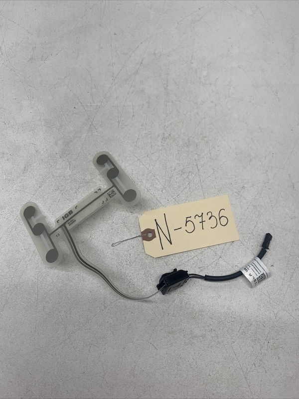 2018-2022 TESLA 3 Y DRIVER SEAT OCCUPANCY SENSOR1099592-00-D 5736 B142