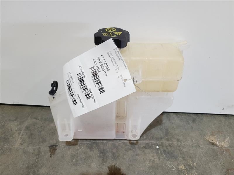 Coolant Reservoir Fits 14-19 CTS 568141