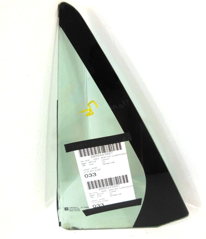 2002 02 Saturn Vue Rear Door Window Vent Glass Driver Left W/ O Solar Tint OEM