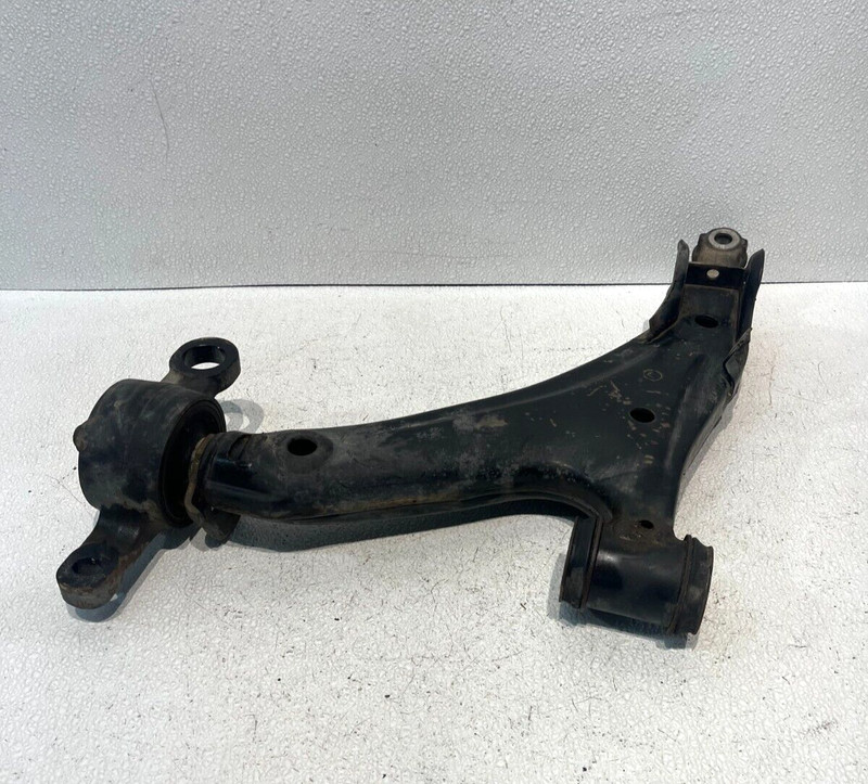 01-06 LEXUS UVF30L LS430 RWD FRONT LEFT SUSPENSION LOWER CONTROL ARM OEM