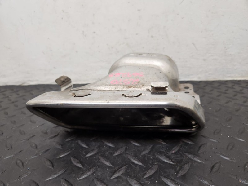 10-20 Mercedes-Benz S400 Rear Right Passenger Tail Pipe Trim OEM 2214903627