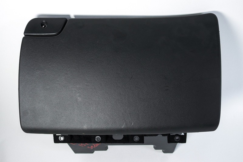 09-15 Cadillac Cts-V Coupe Glove Box Glovebox OEM *USED*
