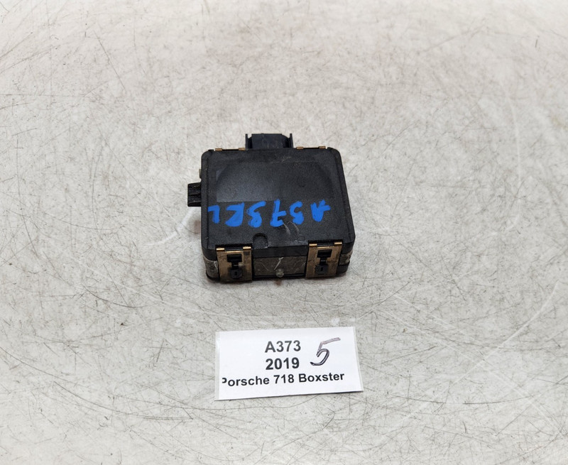 ✅ 2017-2019 OEM Porsche 718 Boxster 982 Rear Left Blind Spot Radar Sensor