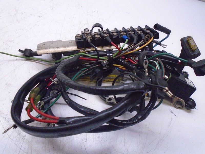W5c 1990 FORCE 120HP INTERNAL WIRE HARNESS 84-817459A1 OUTBOARD MOTOR + more