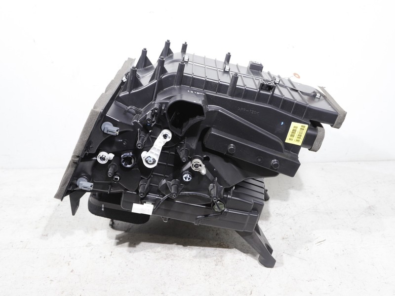 2016-2020 Tesla Model X HVAC Heater Box 1037530-00-H OEM 102K