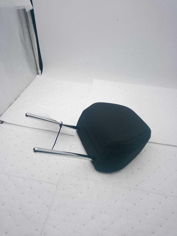 2023 Toyota GR86 Headrest Red Used OEM Non-Interchange 19000 Miles