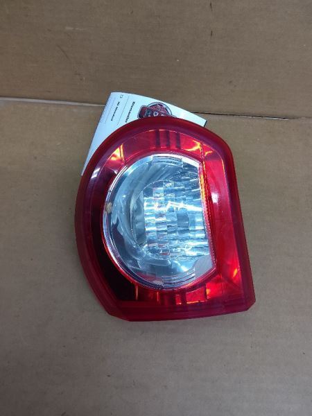 Passenger Right Tail Light Lid Mounted Fits 09-12 TRAVERSE 267767