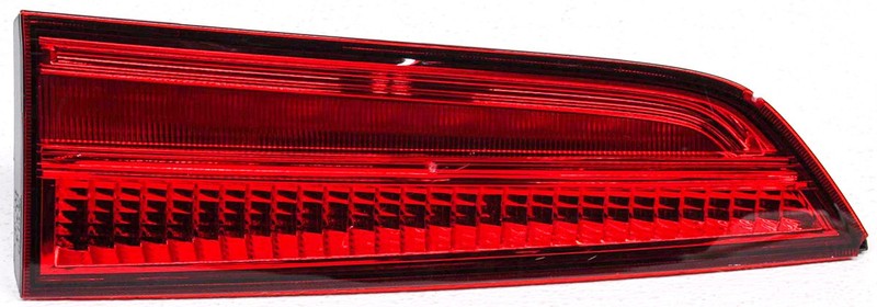 OEM Honda Pilot Left Driver Side LED Tail Lamp Lens Chipped 34155-TG7-A01