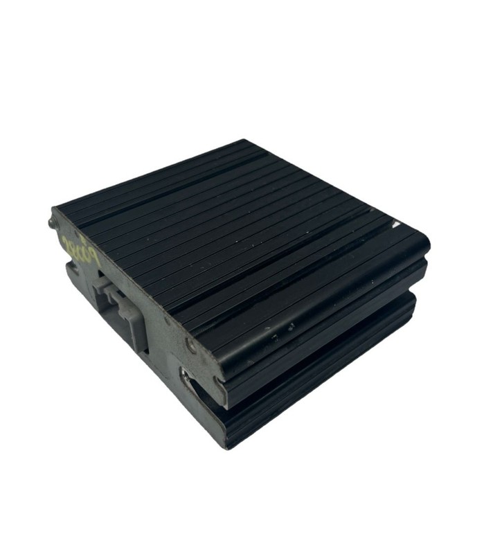 2008 to 2020 Dodge Caravan radio am fm amplifier unit assembly