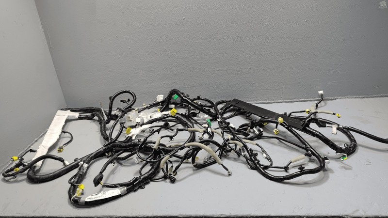 2018-2019 HONDA ACCORD HYBRID LOWER FLOOR BODY WIRING WIRE HARNESS OEM