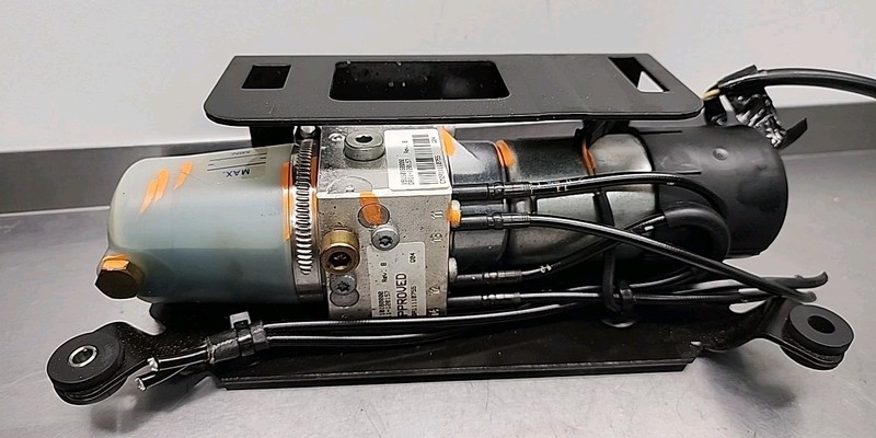 OEM 2011 - 2015 Chevrolet Camaro Convertible Top Roof Hydraulic Pump DAI1-120157