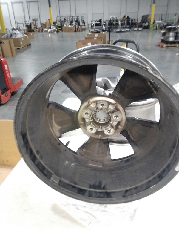 2020 Nissan Murano OEM 18 Silver Wheel 403009UF8A 98K Miles