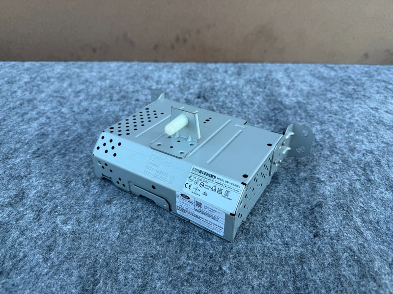 FORD MUSTANG GT 2024-2026 OEM AM-FM HD RADIO STEREO RECEIVER MODULE UNIT ASSY