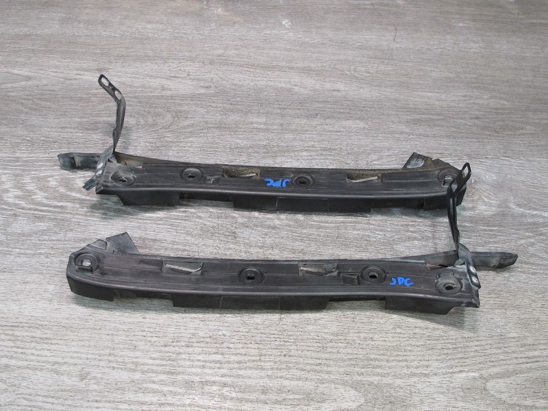2003-2006 PORSCHE CAYENNE 955 FRONT BUMPER MOUNT BRACKET SUPPORT SET OF 2