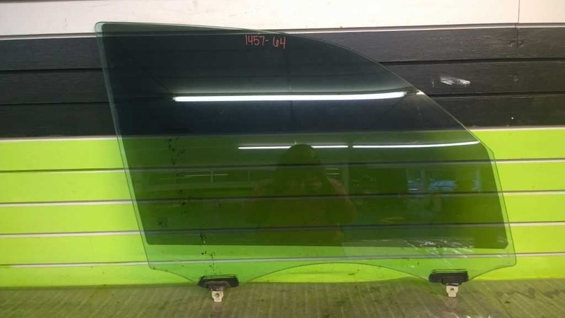 02 TOYOTA SEQUOIA SR5 PASSENGER RIGHT FRONT WINDOW DOOR GLASS OEM 1457-64