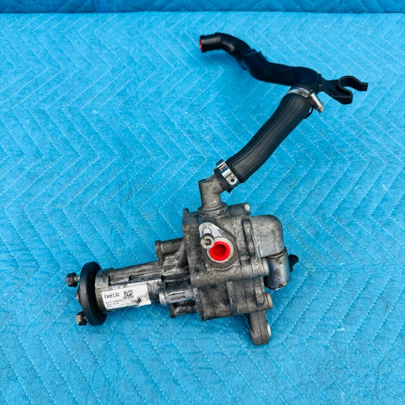 2012–2014 BMW 650i Power Steering Pump OEM 679649302