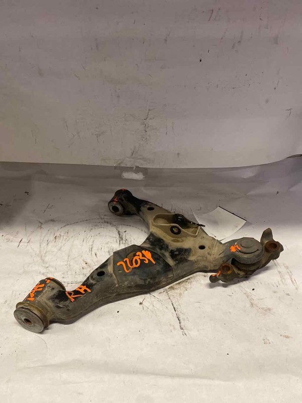 Lower Control Arm Front TOYOTA FJ CRUISER Right 07 08 09