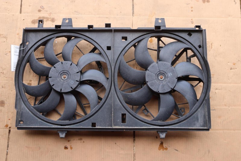 2014-2020 NISSAN ROGUE ENGINE COOLING RADIATOR FAN SHROUD MOTOR ASSEMBLY OEM