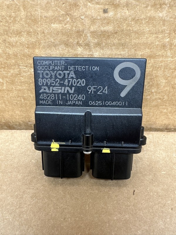 2010 - 2015 TOYOTA PRIUS OCCUPANT SENSOR 89952-47020 OEM
