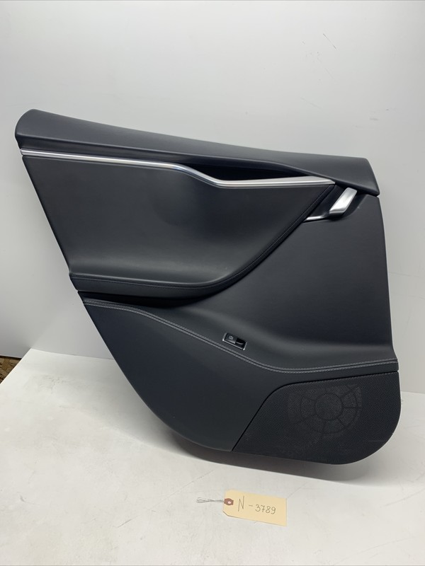 12-20 Tesla Model S Rear Left Interior Door Panel Trim Cover Assy 3789 C1