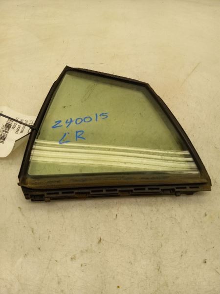 16-19 TOYOTA PRIUS TWO DRIVER SIDE DOOR VENT GLASS