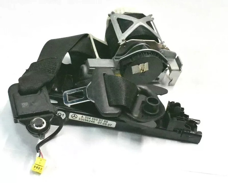 08-14 Mercedes W204 C300 C350 C250 Front Right Passenger Seat Belt Black OEM