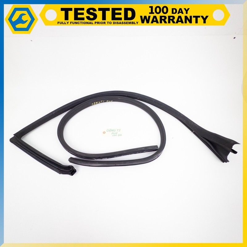 08-19 MASERATI GRANTURISMO FRONT LEFT DRIVER SIDE DOOR SEAL RUBBER SET OEM