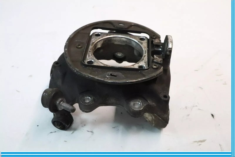 05-08 Maserati Quattroporte M139 Rear Right Passenger Side Spindle Knuckle OEM