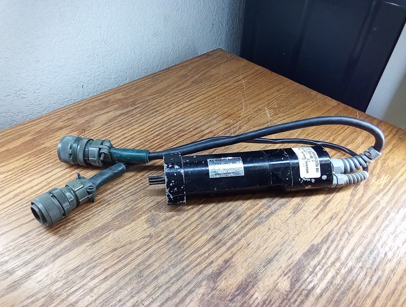 Toyoda MBS 300 AC Servo Motor