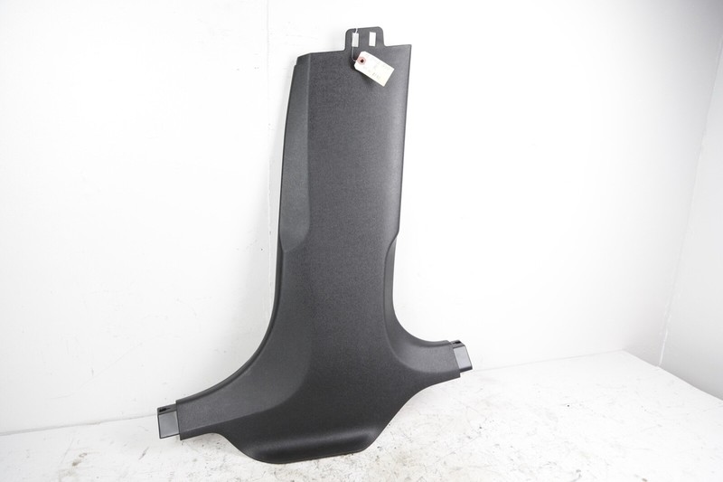 17-22 BMW M550i 540i 530i G30 RIGHT SIDE B PILLAR LOWER TRIM COVER PANEL OEM
