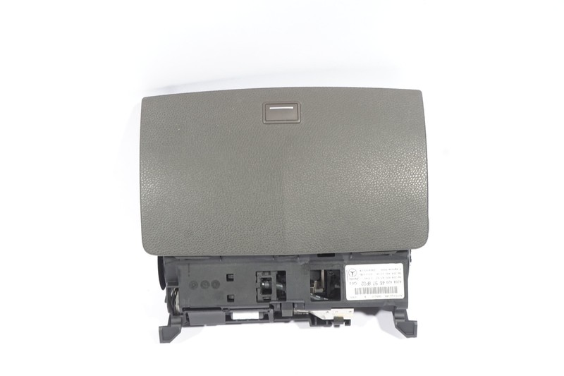 08-2014 Mercedes Benz C300 W204 Dashboard Navigation Screen Display Monitor OEM
