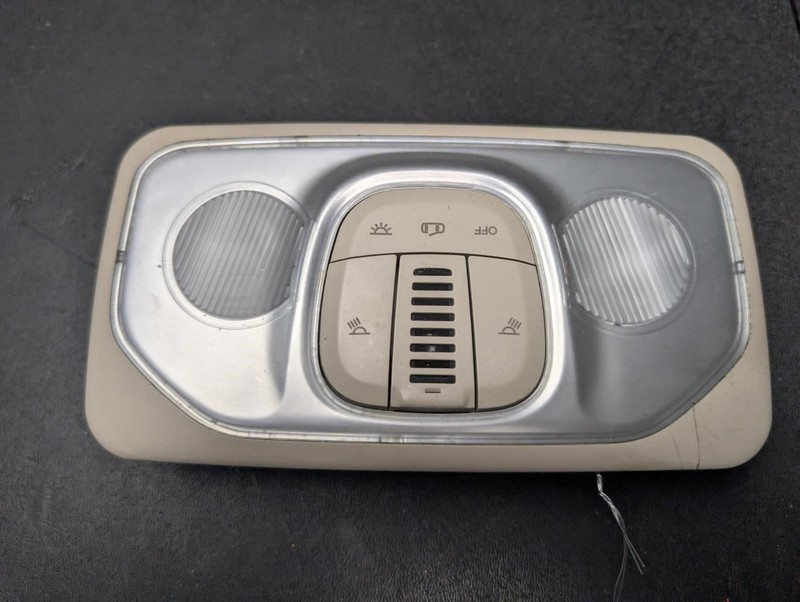 Front Overhead Console Dome Light 2023 Dodge RAM ProMaster 2500 2016 - 2022