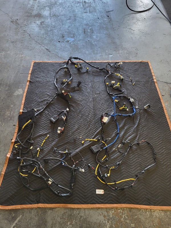 Used Oem Hyundai Body Floor Wiring Harness for 2022 Tucson 2.5L AWD