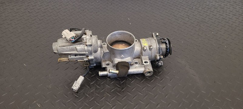 98-02 Lexus LX470 4.7L Throttle Valve Body Assembly OEM 22030-50140