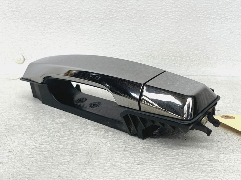 ⭐2016-2019 NISSAN TITAN XD REAR RIGHT EXTERIOR DOOR HANDLE SILVER OEM LOT2629