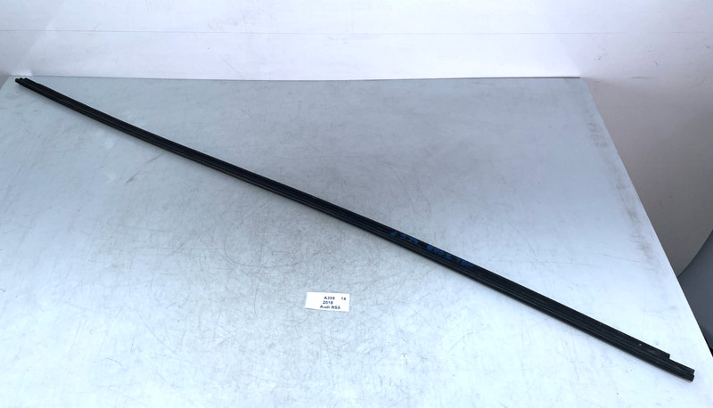 ✅18-24 OEM Audi RS5 S5 Coupe Front Right Passenger Door Upper Weatherstrip Seal