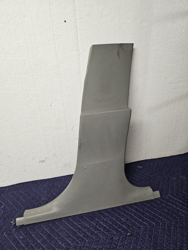 07 08 09 10 E60 BMW 528iX Pillar Lower Trim Panel Right Passenger Side OEM