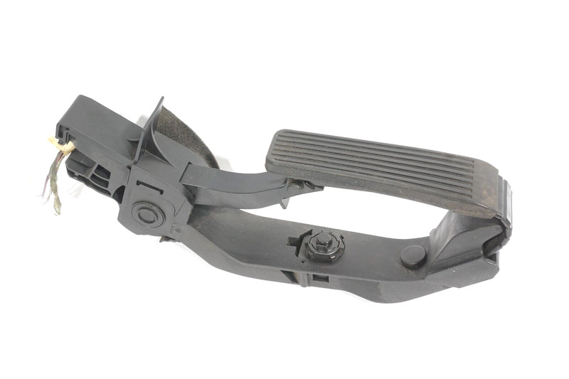 2006-2008 MERCEDES BENZ CLS500 W219 GAS ACCELERATION PEDAL OEM