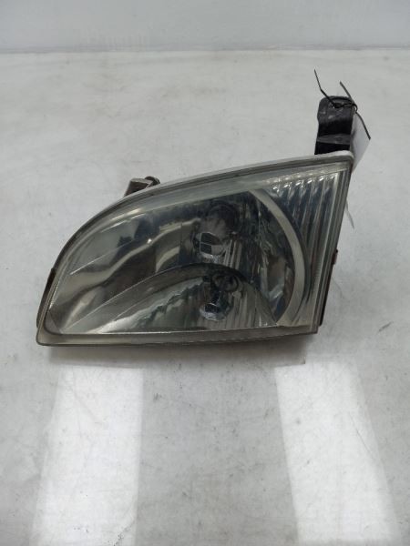 01-03 TOYOTA SIENNA CE DRIVER SIDE FRONT HEADLIGHT ASSEMBLY