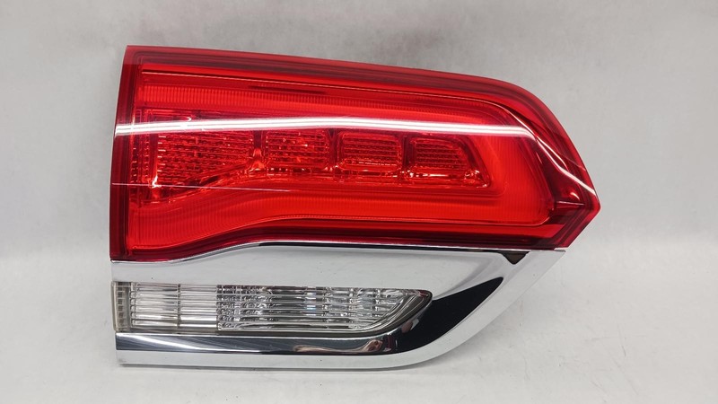 14-'21 JEEP GRAND CHEROKEE Left driver inner Taillight chrome OEM Grade A!